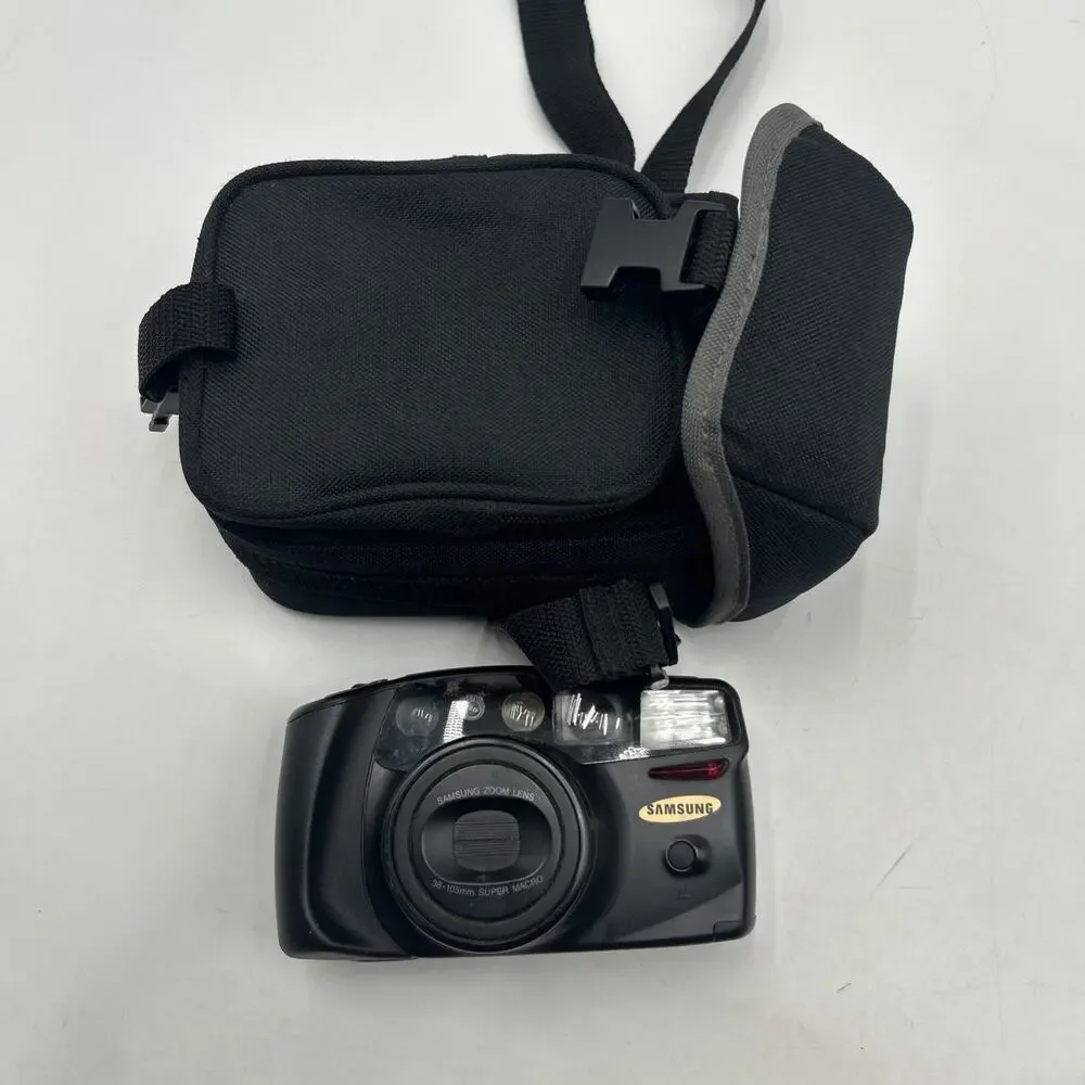 SAMSUNG Maxima Zoom 105 35mm Film Camera With Case UNTESTED